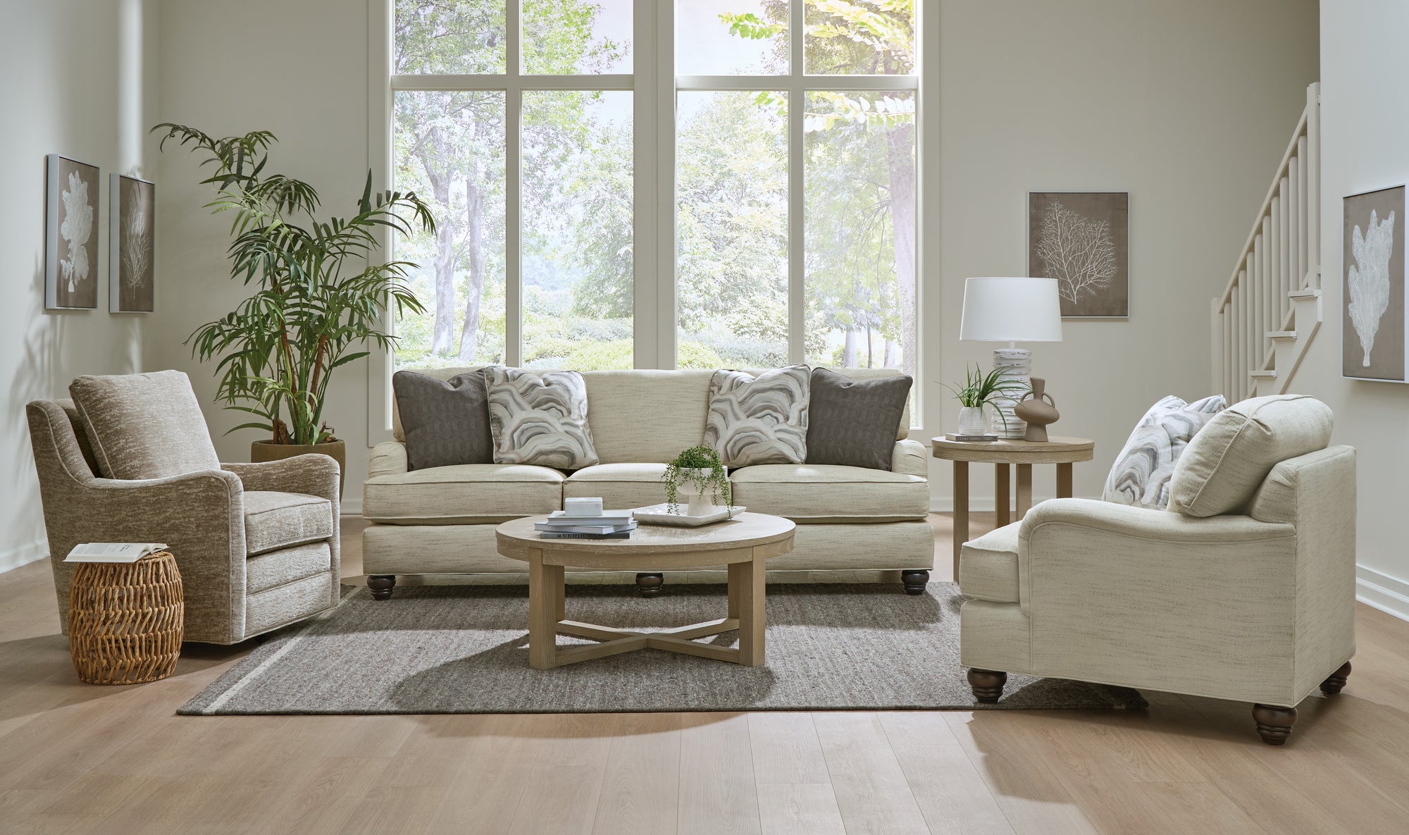 Craftmaster Customizable Transitional C-9 Sofa