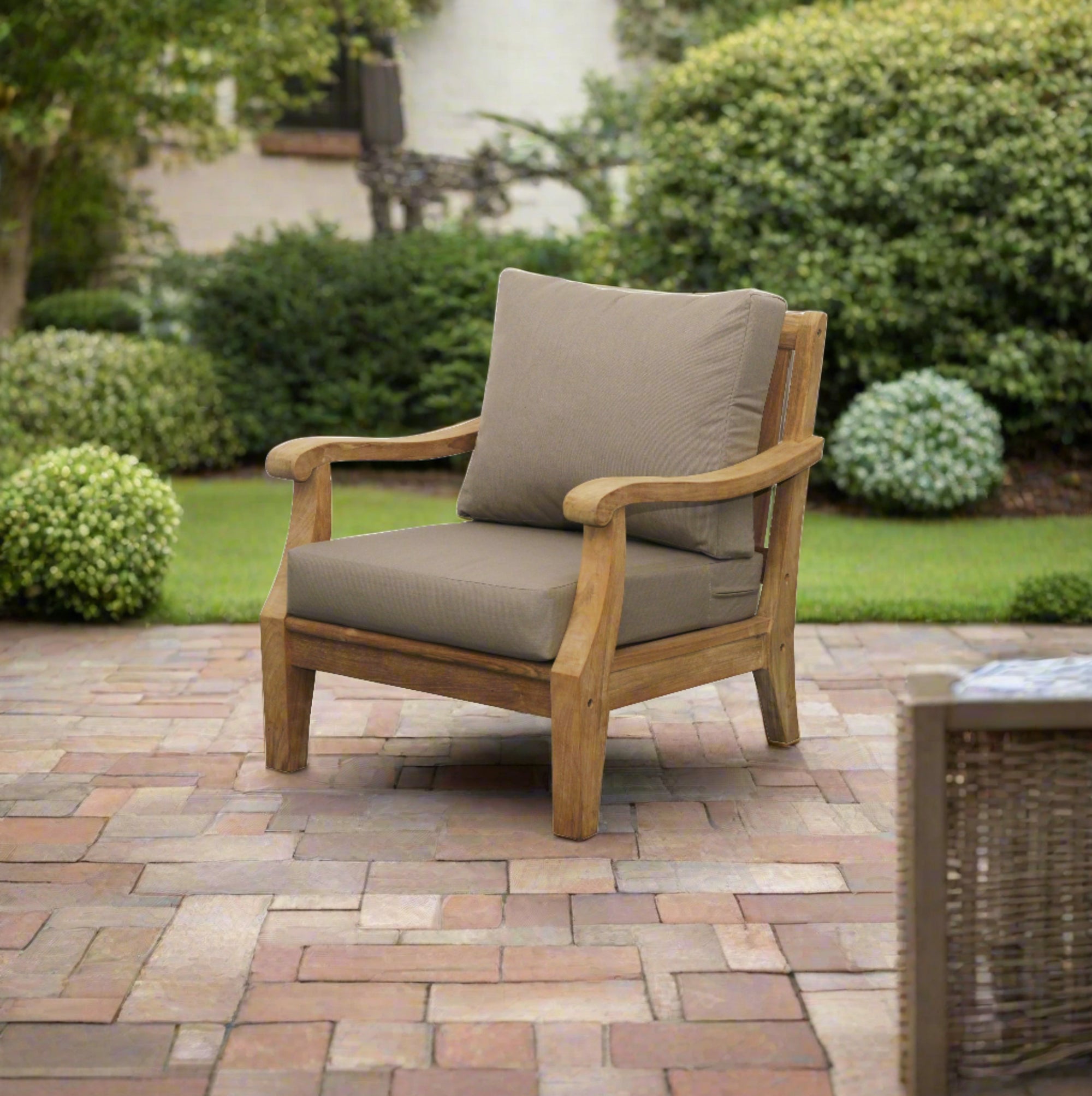 Bermuda Teak Outdoor Club Chair