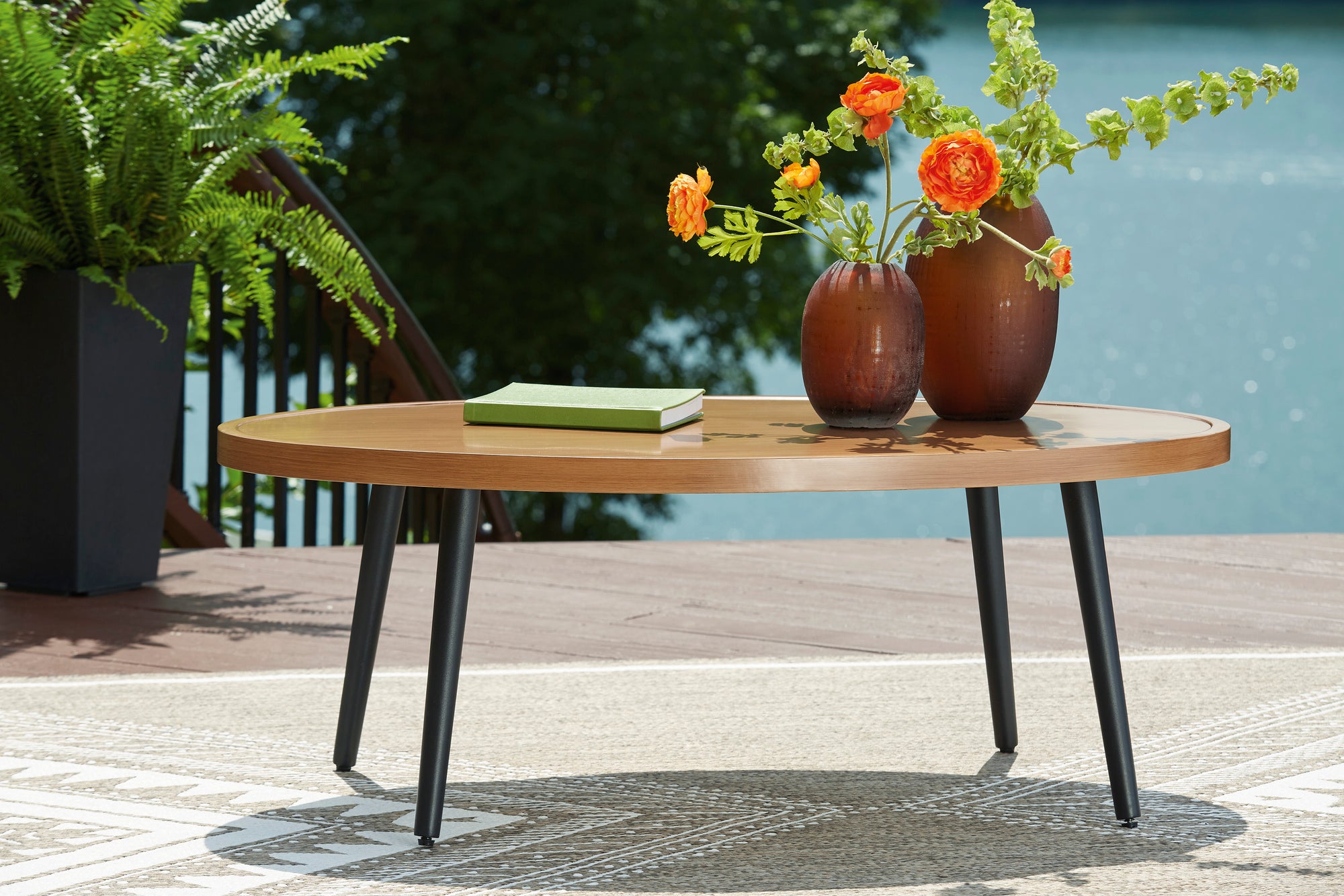 Soho Moss Outdoor Round 22" End Table