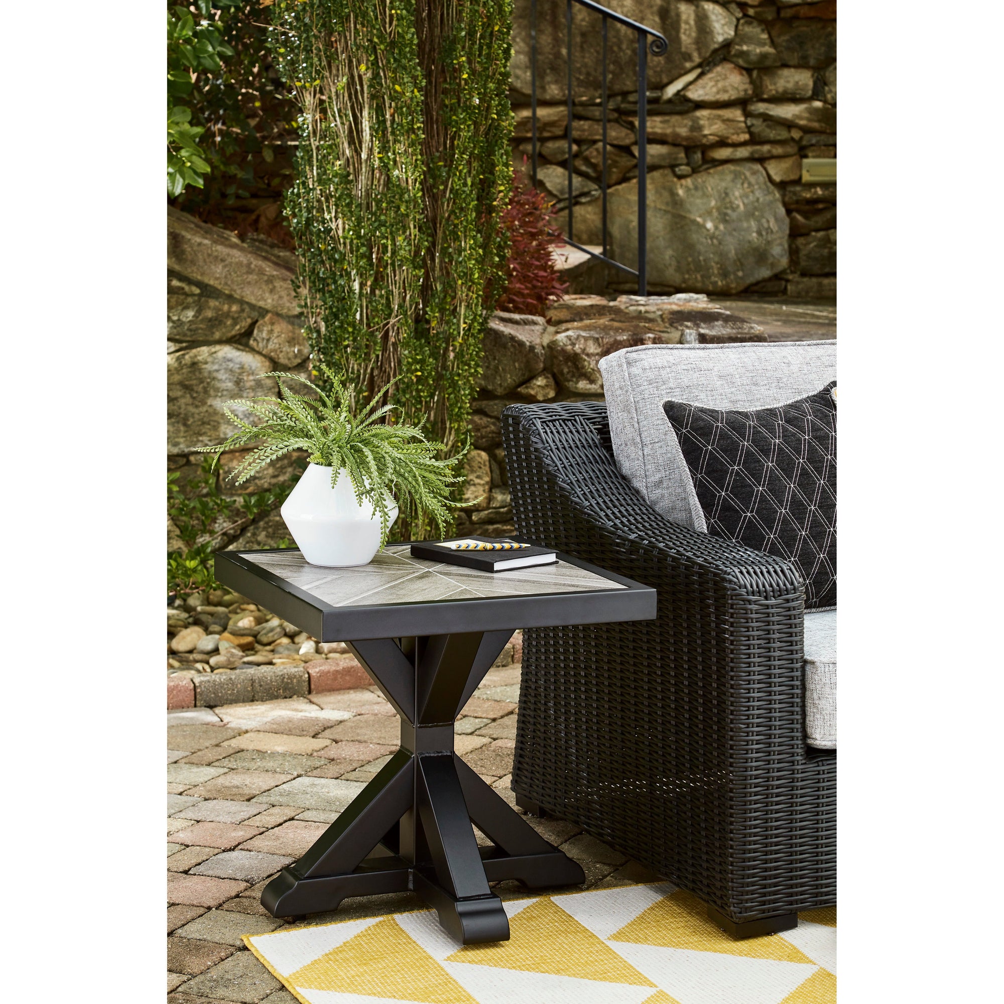 Fire Island Black Outdoor 22" Square End Table - NEW