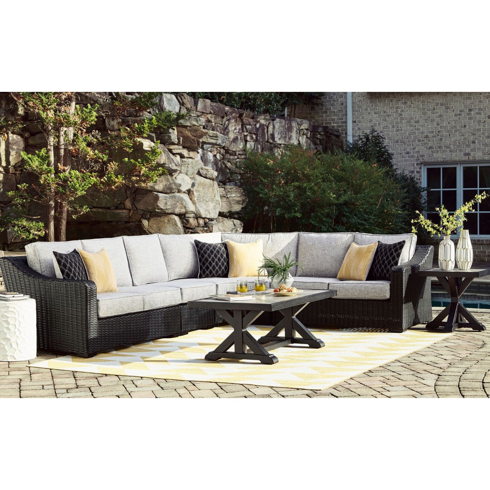 Fire Island Black Outdoor Sectional Set1
