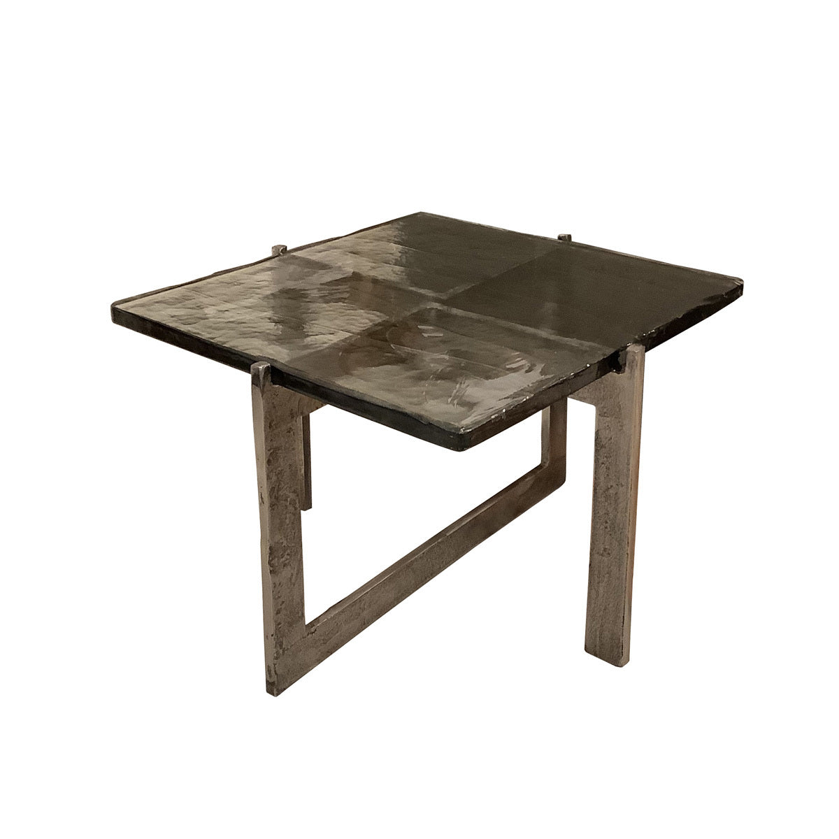 Walker 24" Accent Table