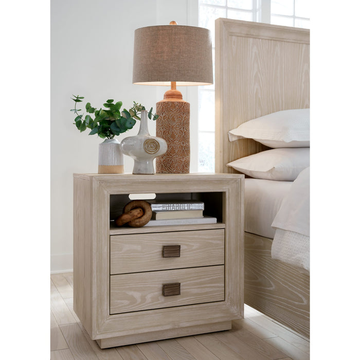 Maxime Sugar 28" 2-Drawer Nightstand