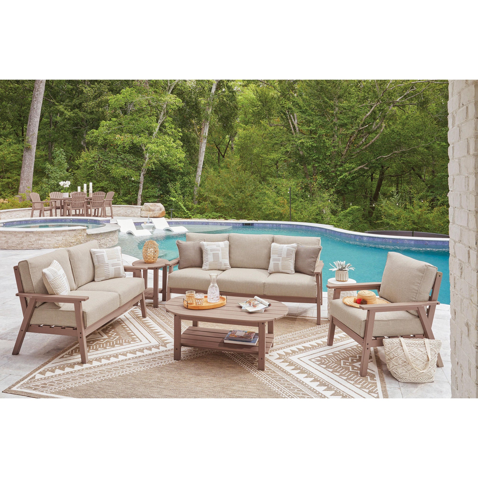 Poly Sand Outdoor Seating Set