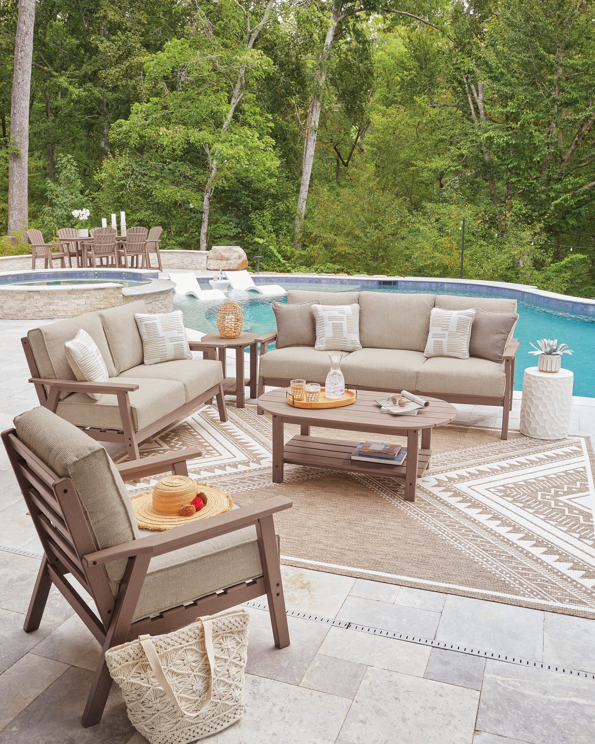 Poly Sand Outdoor Seating Set