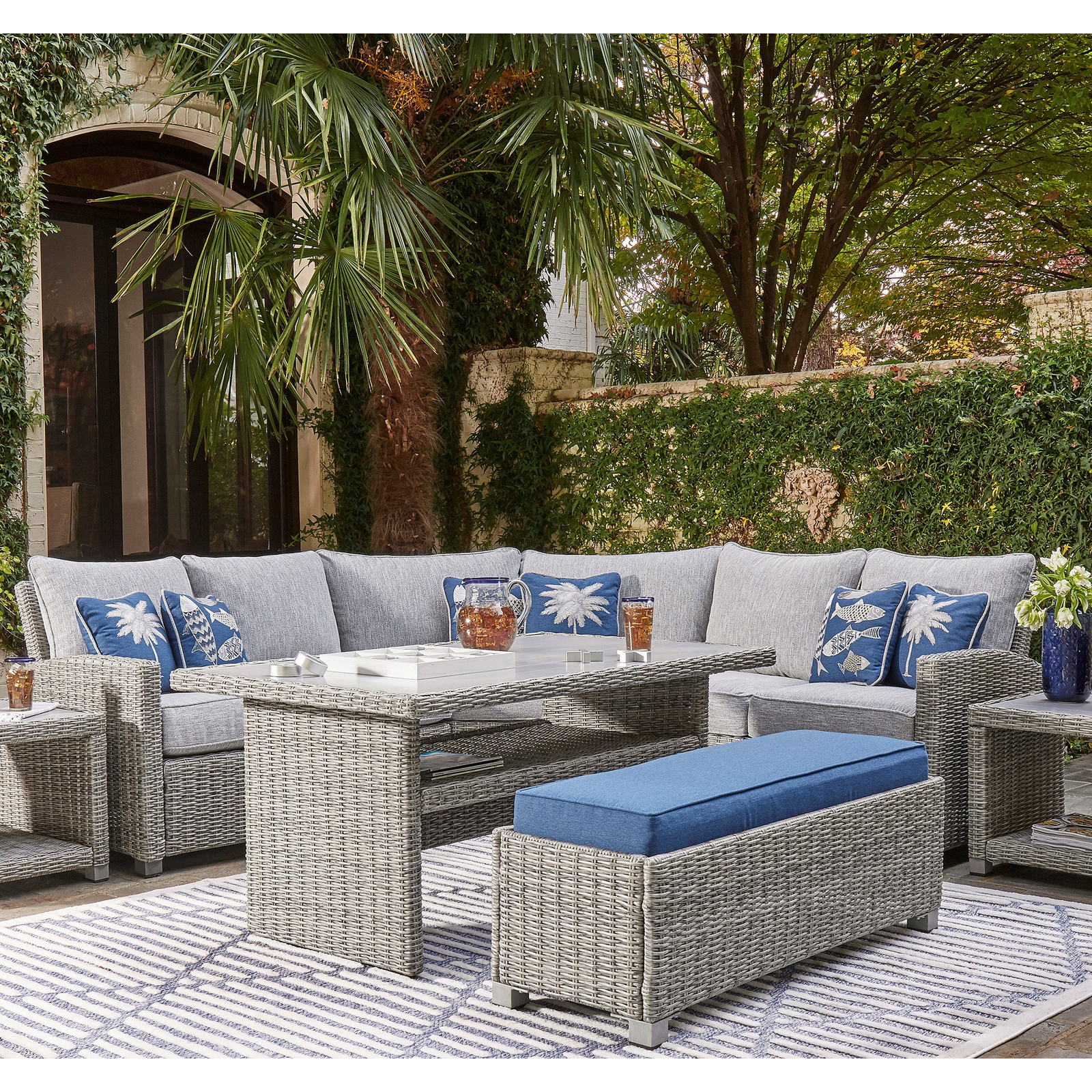 Sanibel Outdoor 5-Pc Set (3-Pc Sectional +Table +Bench)