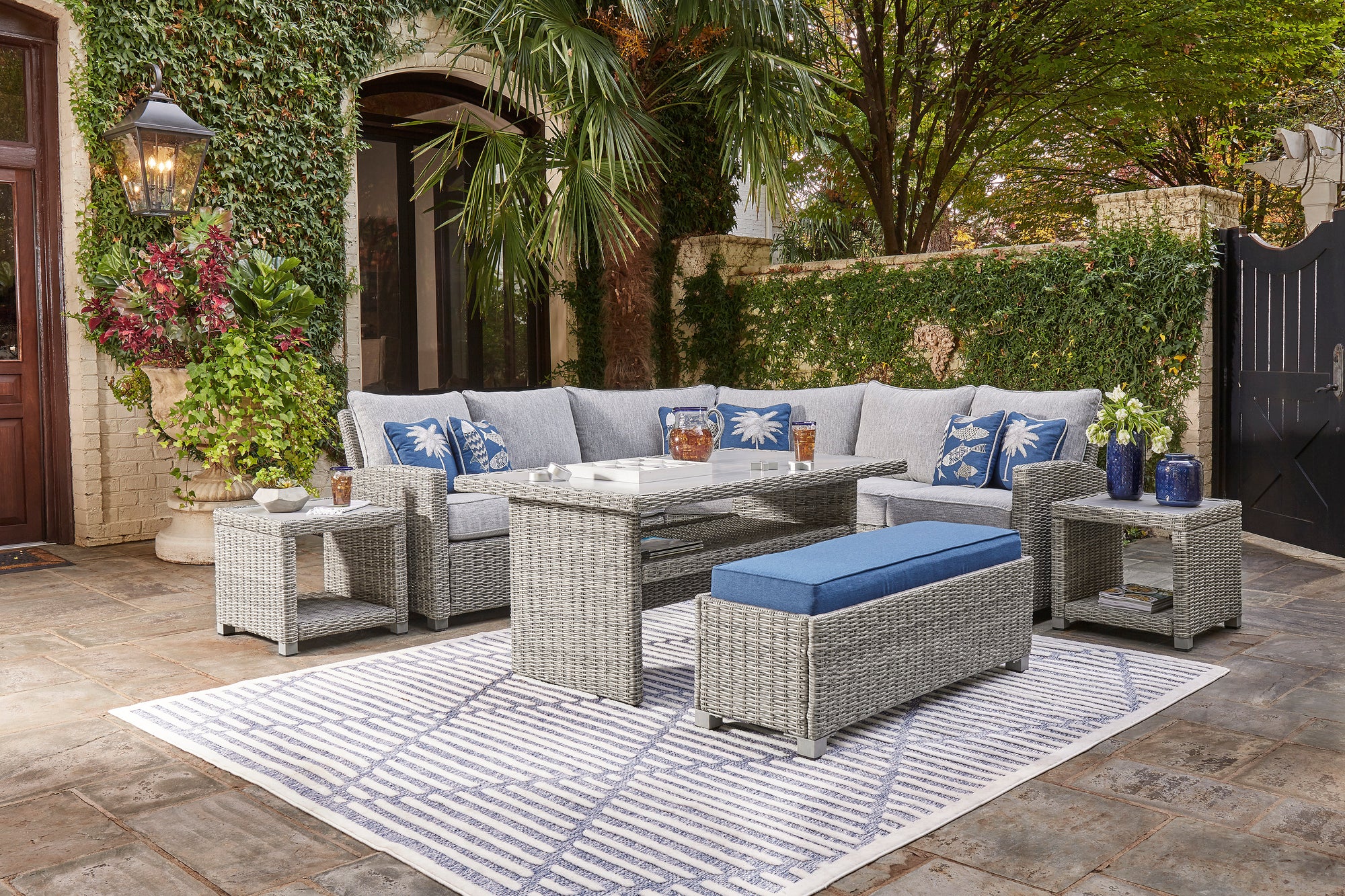 Sanibel Outdoor 5-Pc Set (3-Pc Sectional +Table +Bench)