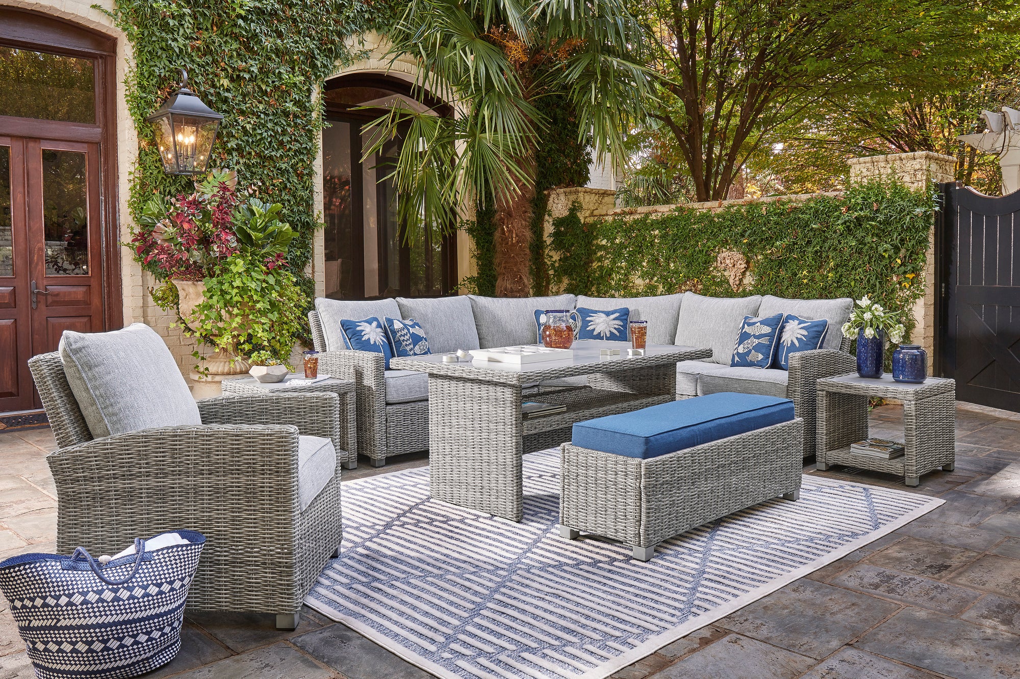 Sanibel Outdoor 5-Pc Set (3-Pc Sectional +Table +Bench)
