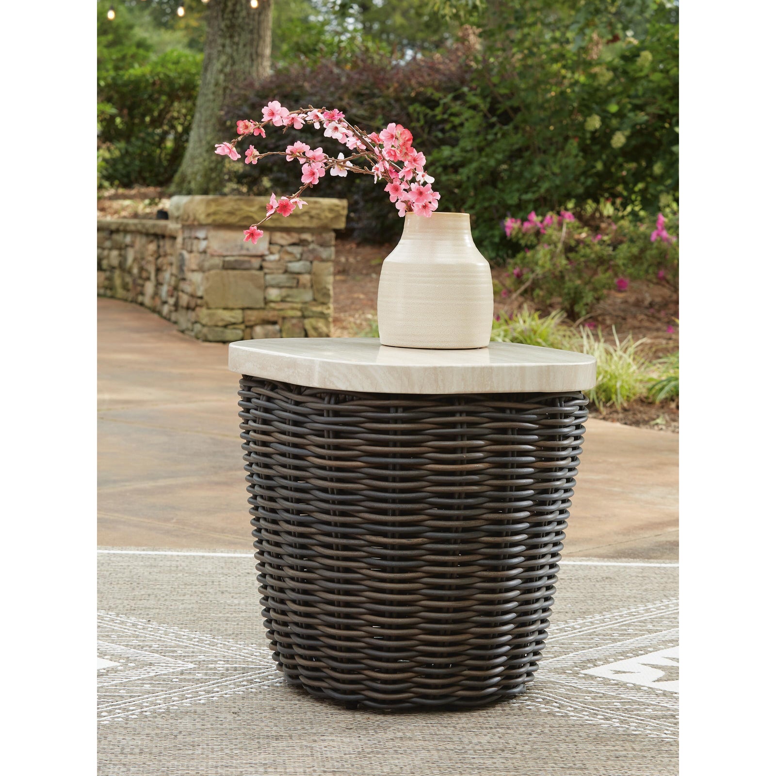 Summer Classic 23" Outdoor Sq End Table