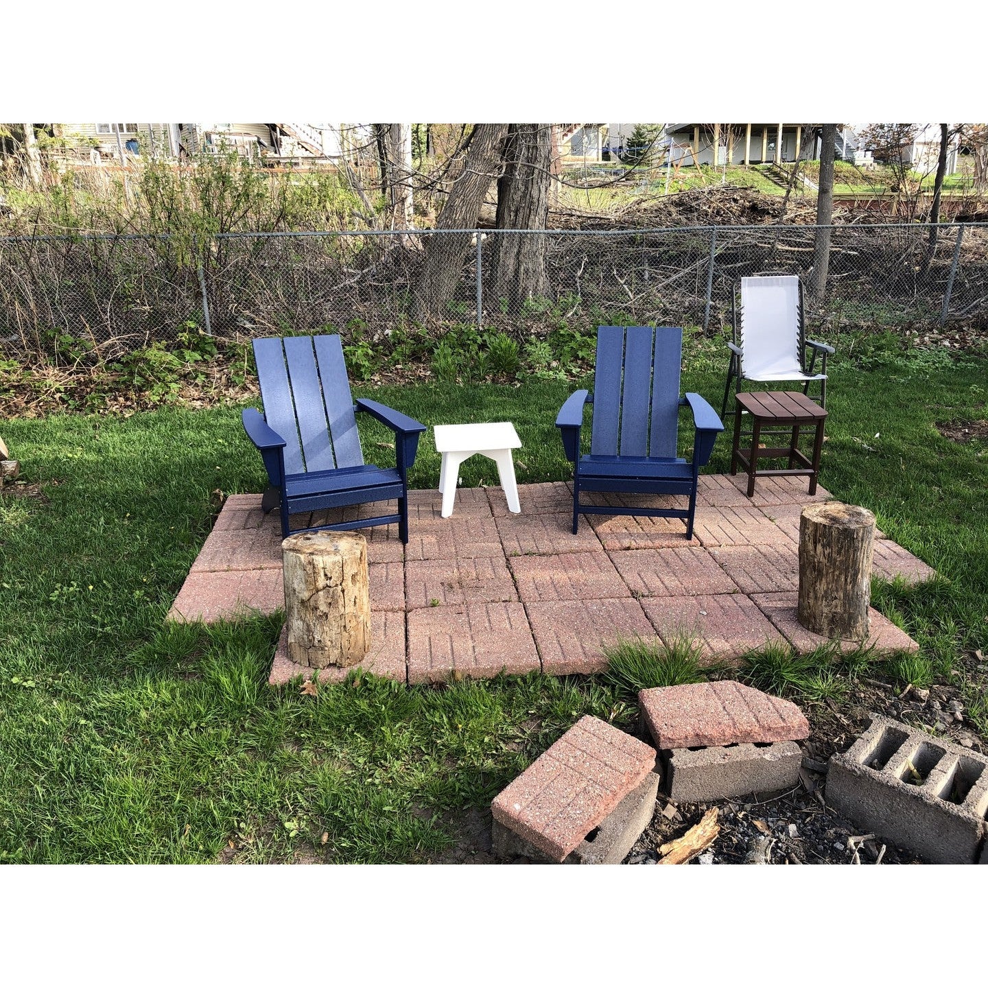 Polywood Outdoor Riviera 17&quot; End Table