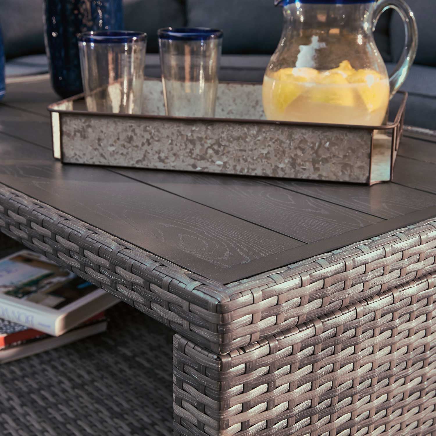 Nantucket Outdoor 50&quot; Coffee Table