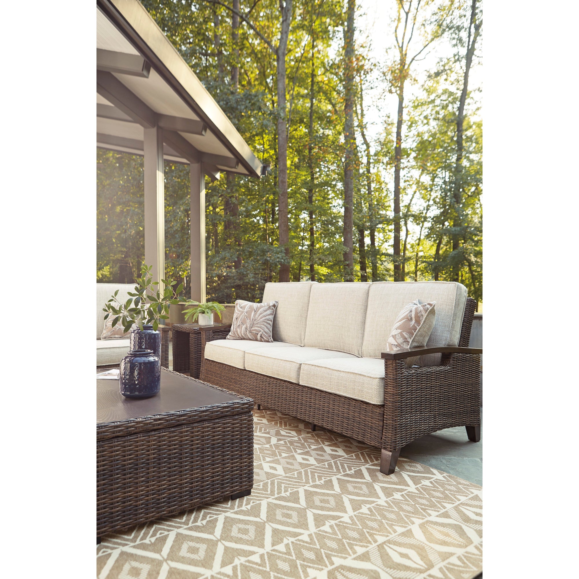 Sea Cliff Outdoor 85&quot; Sofa
