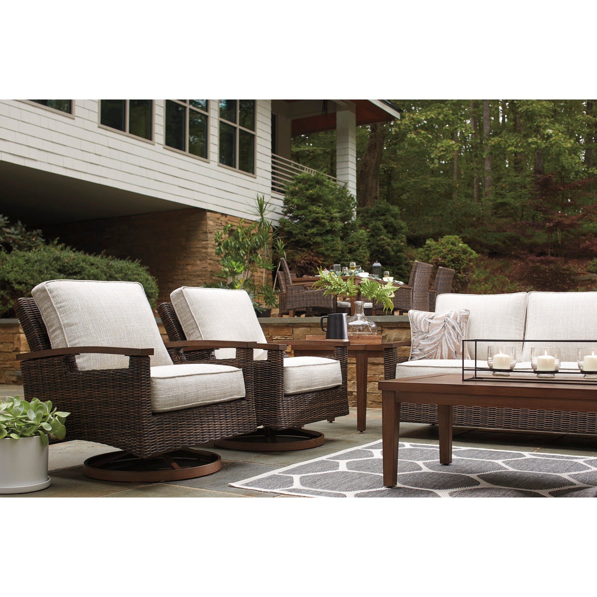 Sea Cliff Outdoor 85&quot; Sofa