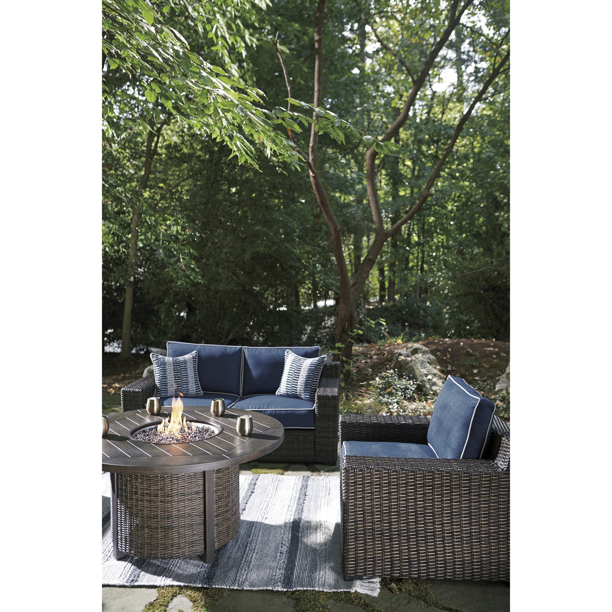 Sag Harbor Outdoor 70&quot; Loveseat