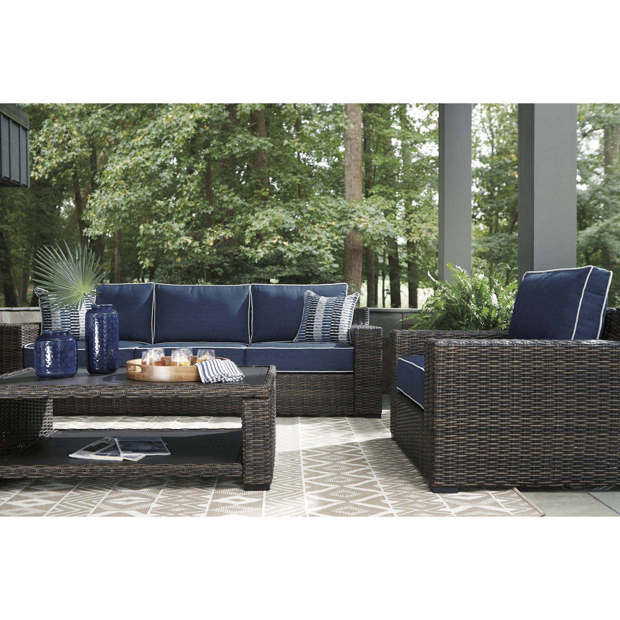 Sag Harbor Outdoor 98&quot; Sofa