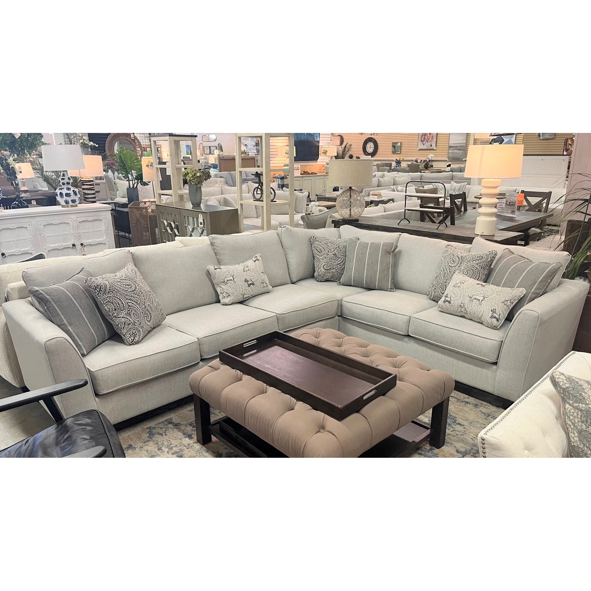Modern Slice 2pc Sectional