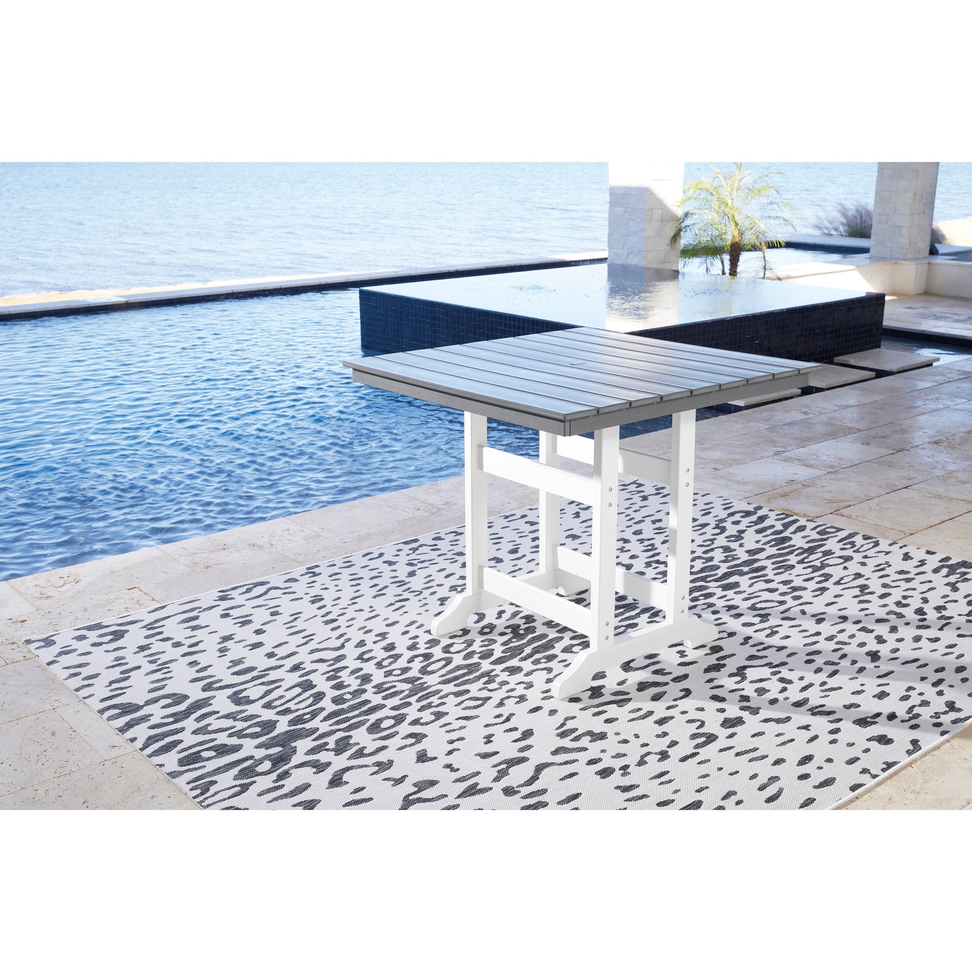 Poly Outdoor 5pc Dining Set in Grey &amp; White Two Tone 42&quot; Square Counter Height